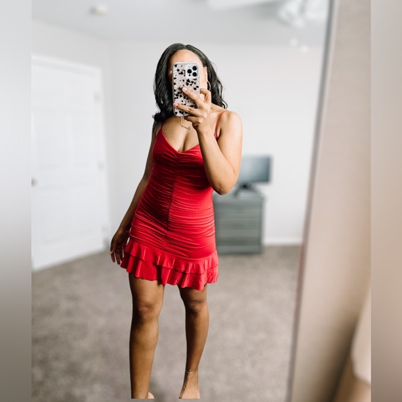 Y2K *BCBGMAXAZRIA flirty red dress! - Picture 11 of 11